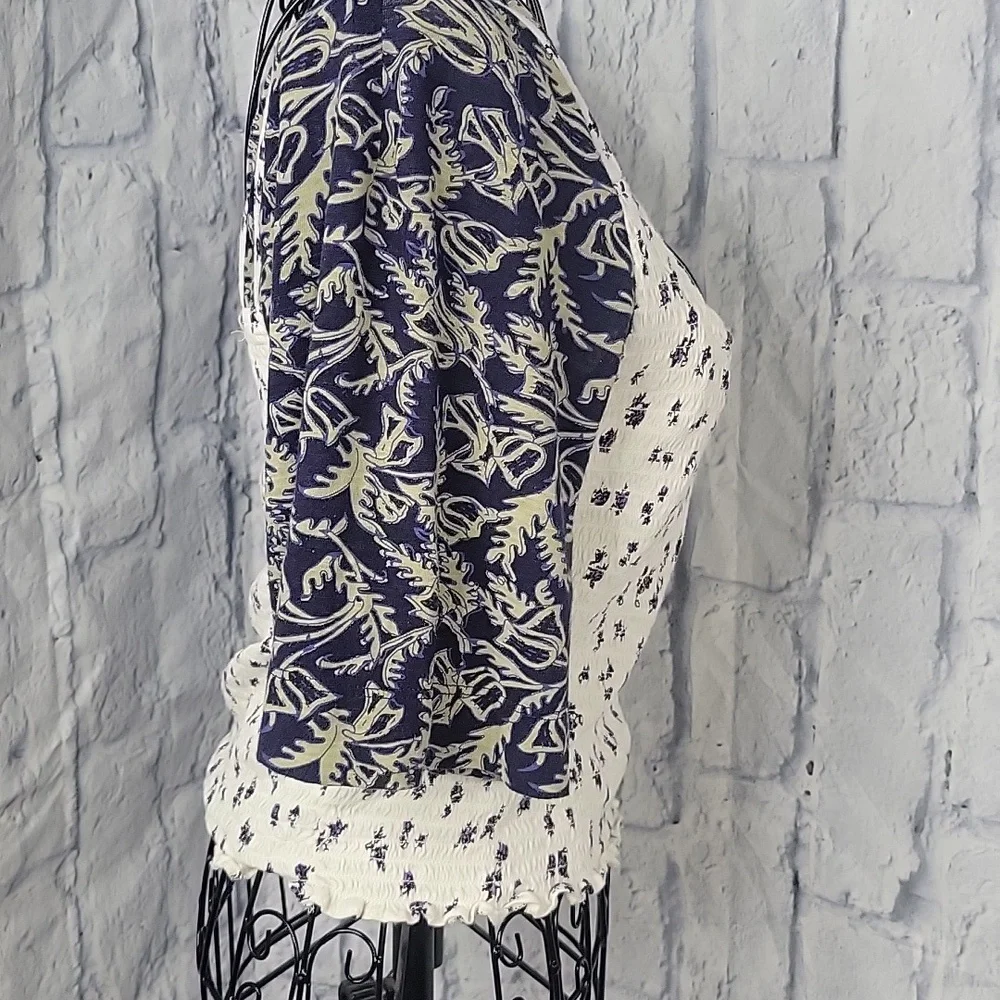 Free People White and‎ Blue Floral Crop Top